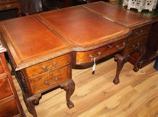 An 18th century style walnut breakfront writing table, 4ft 11.5in. x 3ft 2in. x 2ft 6in.